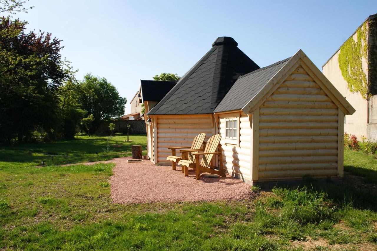 Les Cabanes Du Grand Nord Pradines  Buitenkant foto
