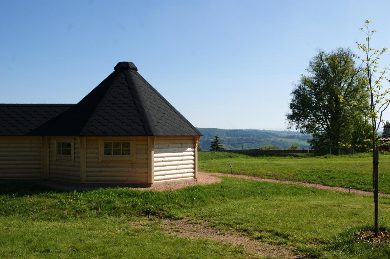 Les Cabanes Du Grand Nord Pradines  Buitenkant foto