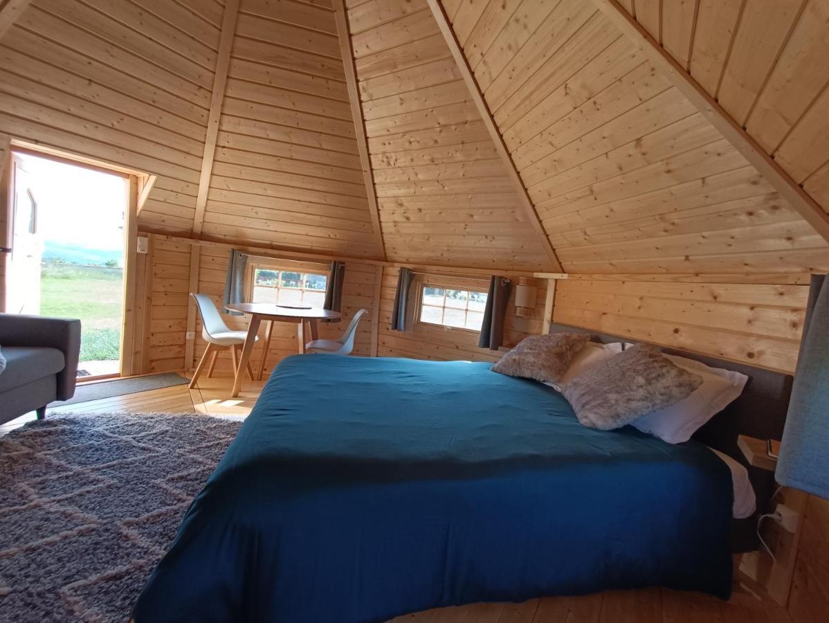 Les Cabanes Du Grand Nord Pradines  Buitenkant foto